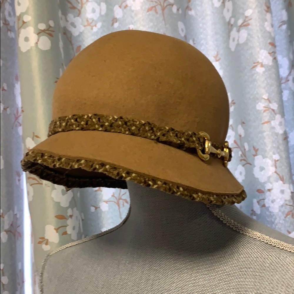 NWT Kathy Jeanne wool hat